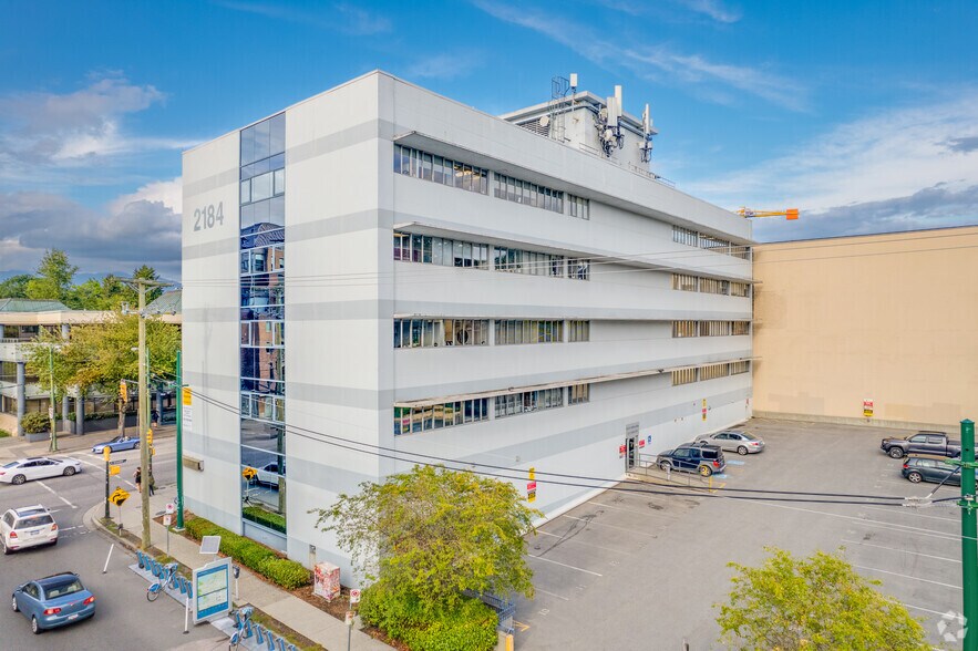 More Photos Of 2184 W Broadway, Vancouver Office For Lease