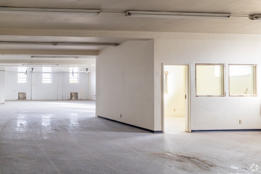 More Photos Of 31 N 4th Ave, Yakima Unknown For Sale