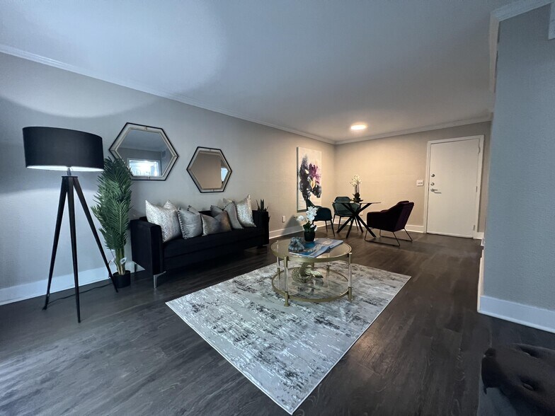 More Photos Of 55 Pharr Rd NW, Atlanta Apartments For Sale