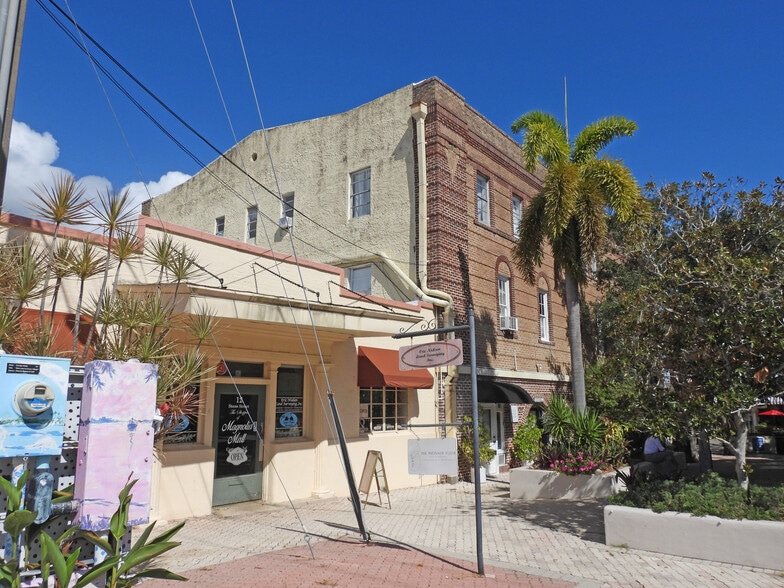 More Photos Of 319 Brevard Ave, Cocoa Storefront Retail Office For Lease