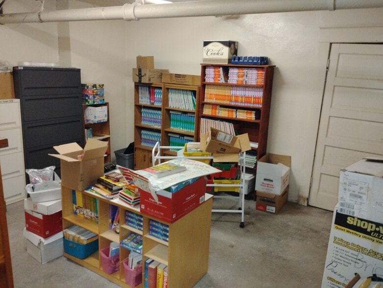 More Photos Of 906 Elm St, Coffeyville Religious Facility For Sale