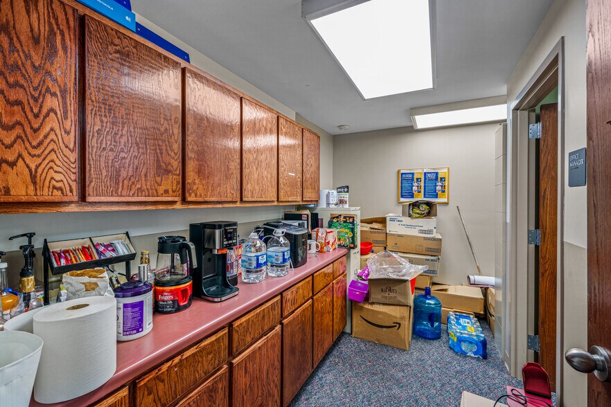 More Photos Of 15239 AL Highway 68, Crossville Medical For Sale