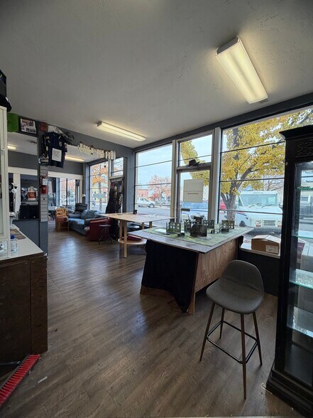 More Photos Of 200-206 E 4th Ave, Ellensburg General Retail For Lease