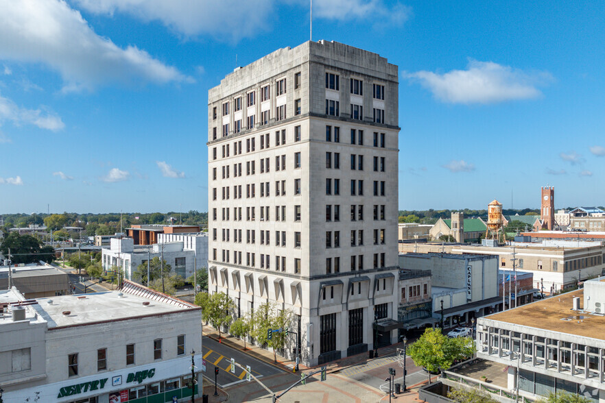 Primary Photo Of 934 3rd St, Alexandria Office For Sale