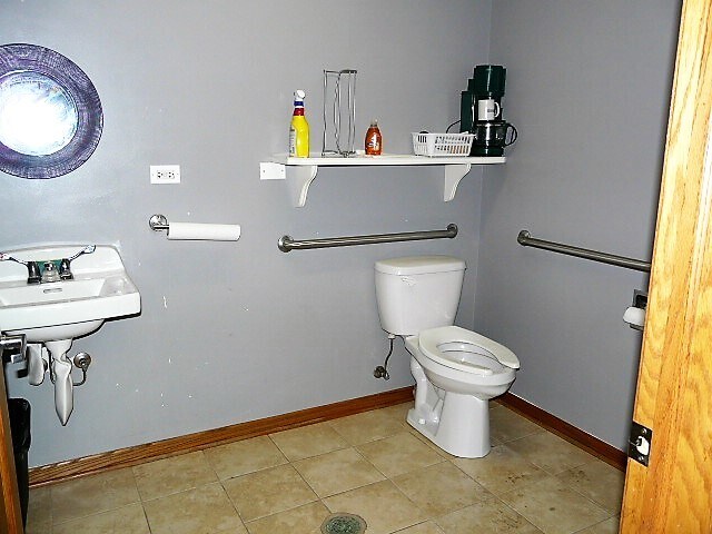 More Photos Of 145-153 Sayton Rd, Fox Lake Unknown For Lease