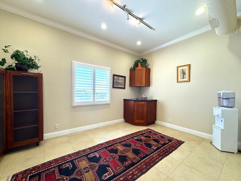 More Photos Of 212 9th St, Oakland Medical For Lease