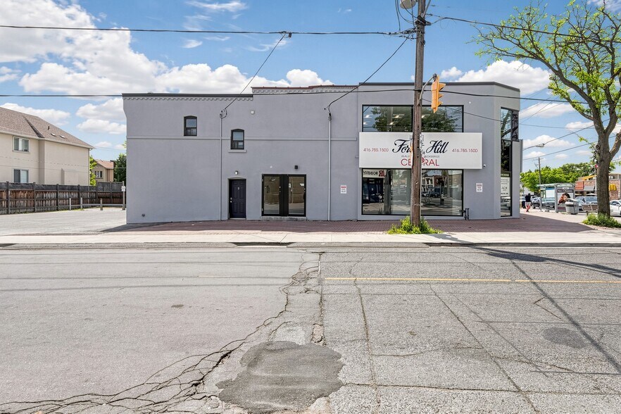 More Photos Of 1909-1911 Avenue Rd, Toronto Storefront For Lease