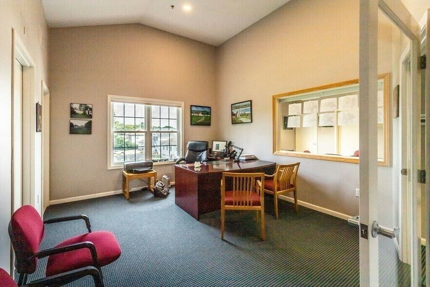 More Photos Of 7 Christy Dr, Brockton Office Residential For Sale