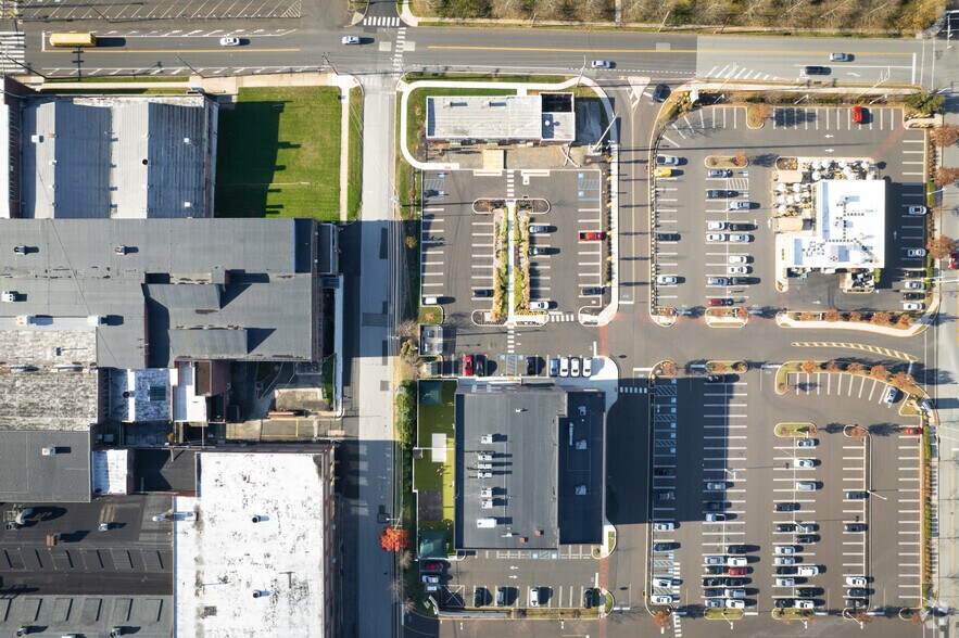 More Photos Of 357 Highland Ave, Glenside Medical For Lease