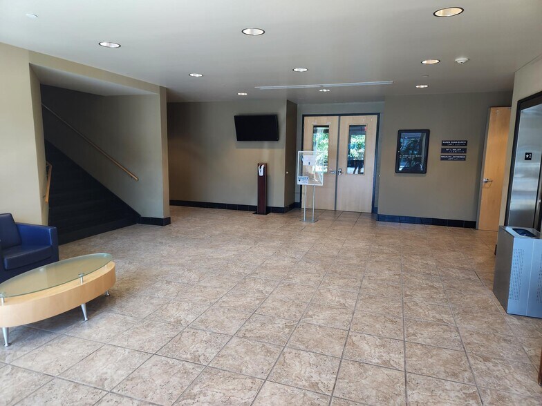 More Photos Of 3150 Perimeter Pky, Augusta Medical For Lease