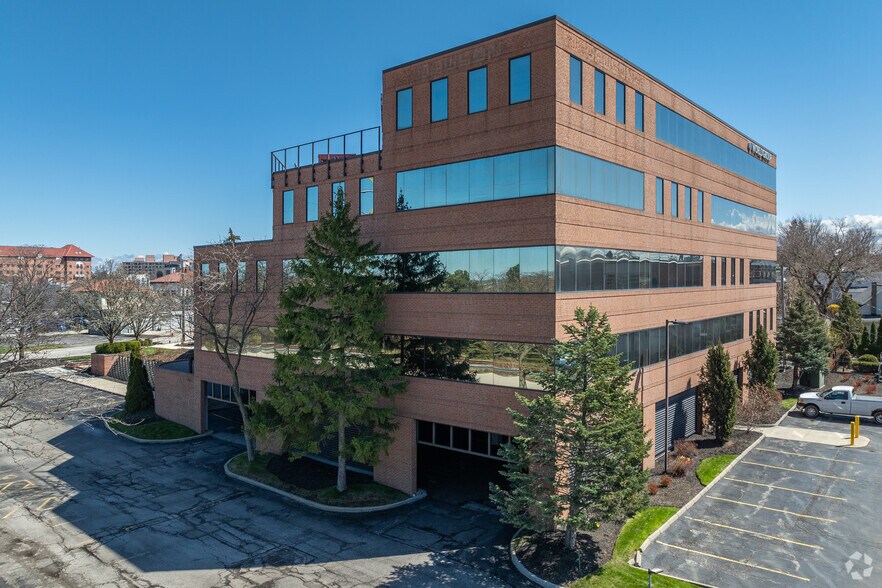 More Photos Of 1340 Depot St, Cleveland Office For Lease