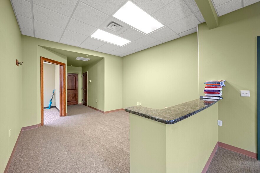 More Photos Of 8052 W Main St, Rathdrum Office Residential For Sale