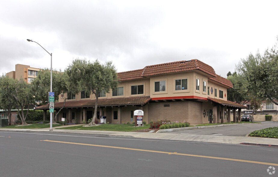 More Photos Of 1850 Warburton Ave, Santa Clara Loft Creative Space For Lease