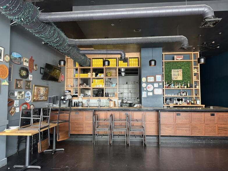 More Photos Of 740-768 Purchase St, New Bedford Restaurant For Lease
