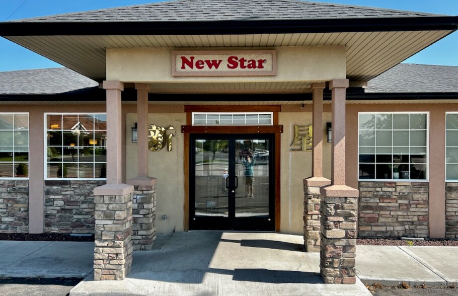 More Photos Of 207 Stockham Blvd, Rigby Restaurant For Sale
