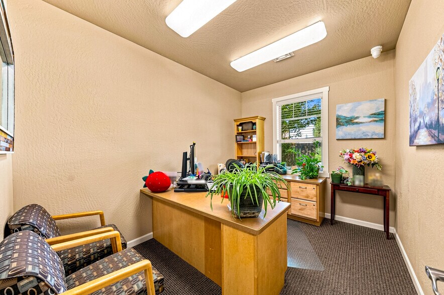 More Photos Of 2436 W Main St, Medford Office For Sale