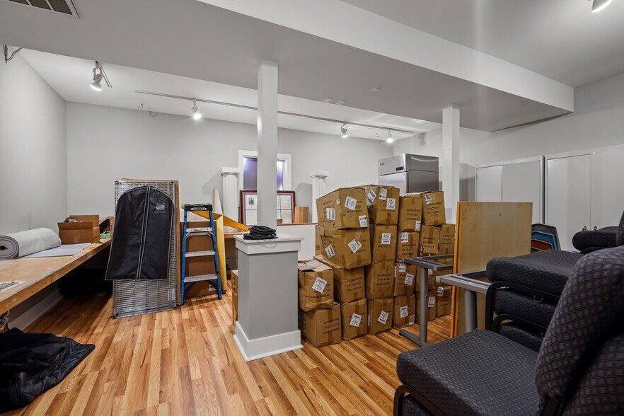 More Photos Of 1221 Oakdale Ave, San Francisco Religious Facility For Sale