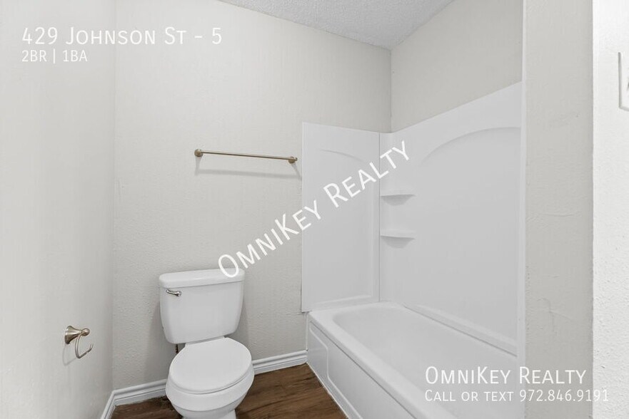 More Photos Of 429 Johnson St, Longview Apartments For Sale