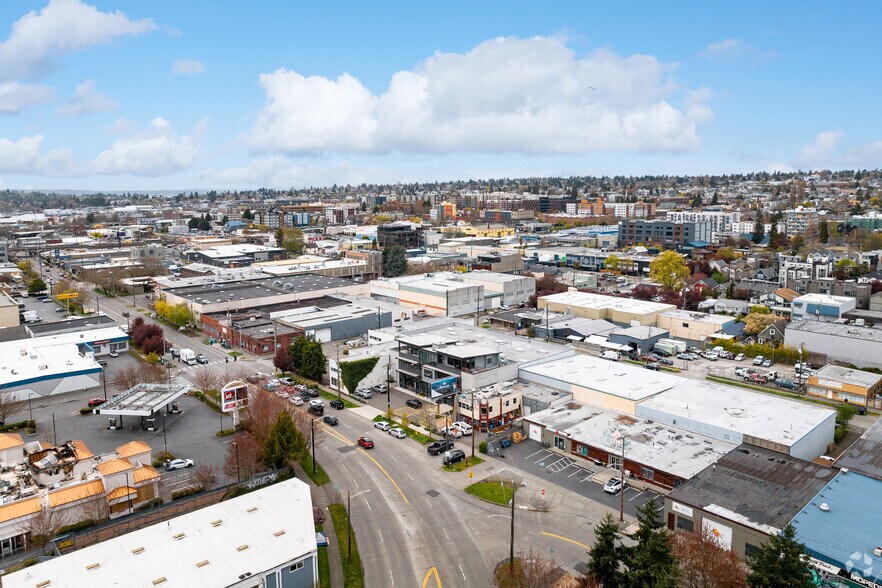 More Photos Of 928 NW Leary Way, Seattle Storefront Retail Residential For Sale