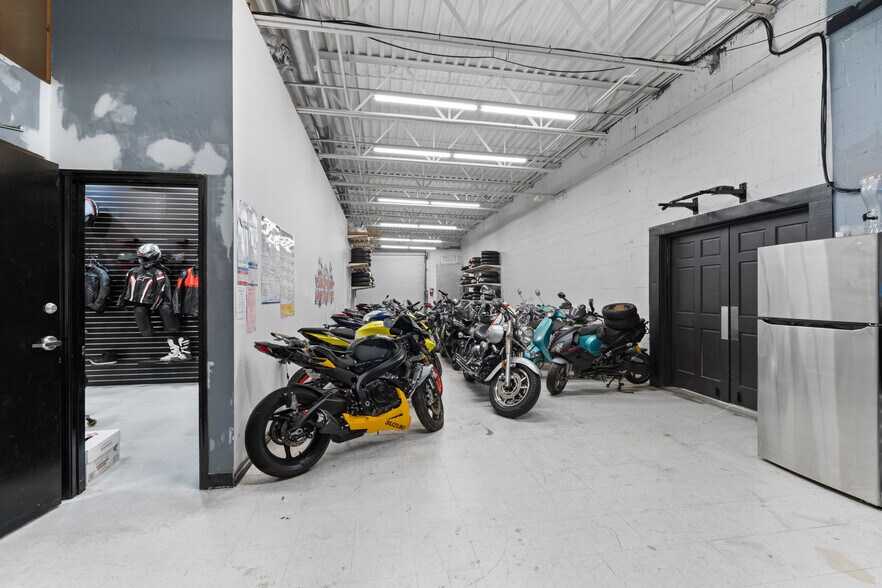 More Photos Of 4828 Augusta Rd, Garden City Freestanding For Sale