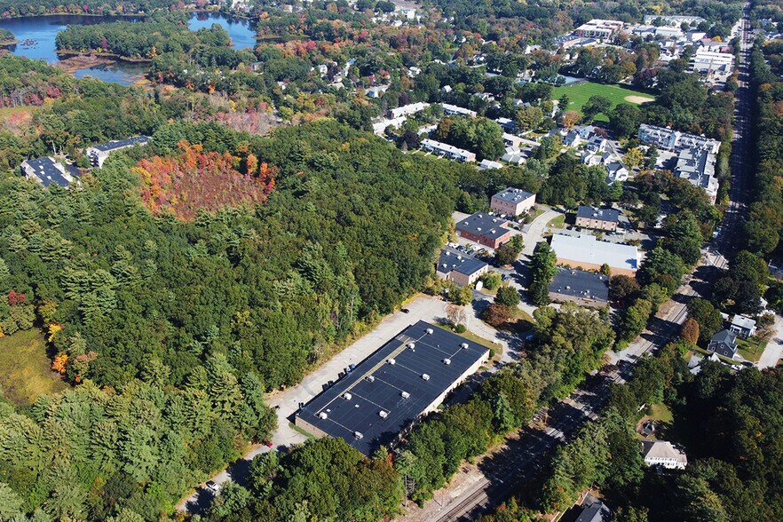 More Photos Of 100 Domino Dr, Concord Flex For Lease