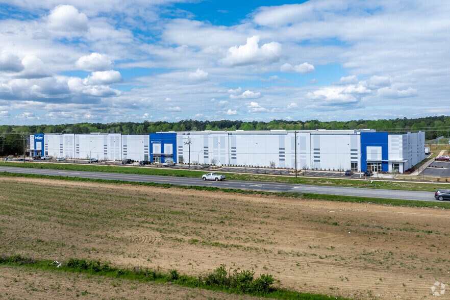 More Photos Of 853 Shotwell Rd, Clayton Warehouse For Lease