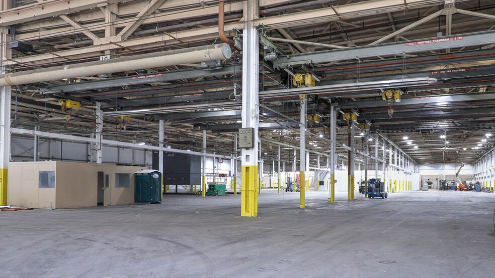 More Photos Of 8500 Clinton Rd, Brooklyn Unknown For Lease