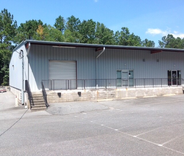 More Photos Of 3944 Northwest Passage, Tallahassee Warehouse For Lease