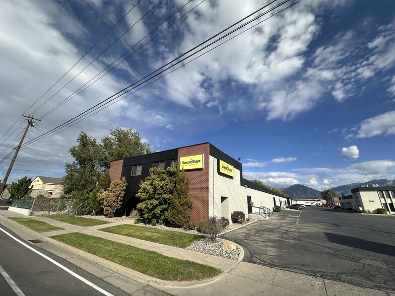 Primary Photo Of 2985-2993 S 300 W, Salt Lake City Warehouse For Lease