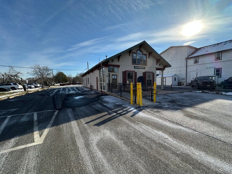 More Photos Of 69 N Main St, Medford Coworking Space