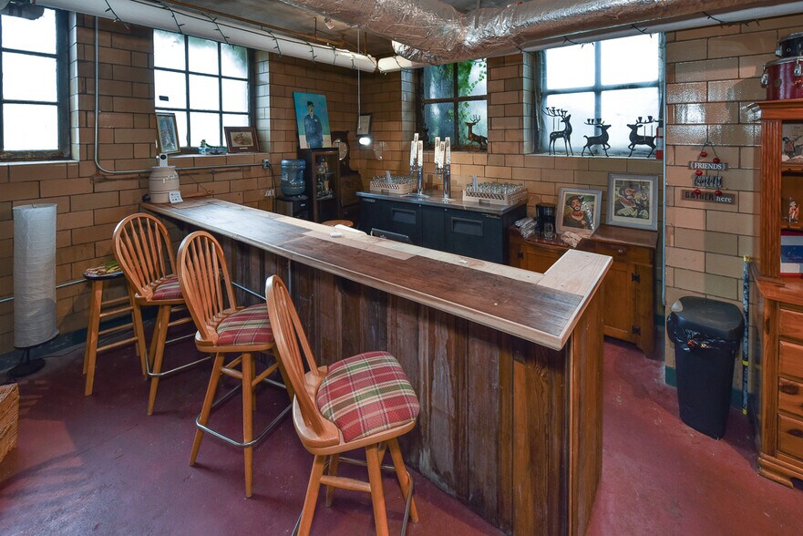 More Photos Of 4403 St Clair Ave, Cleveland Coworking Space