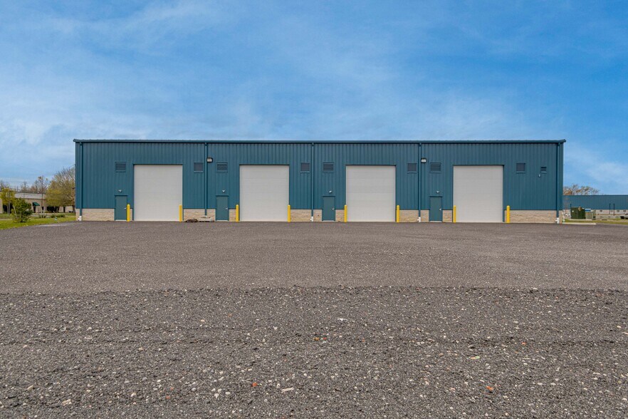 More Photos Of 1 Kerry Ct, Southampton Industrial For Sale