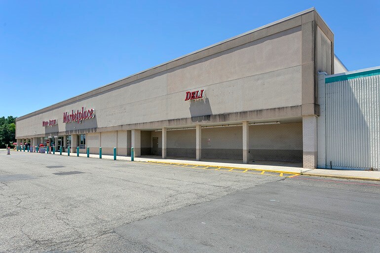 More Photos Of 10511 Diberville Blvd, Diberville Unknown For Lease