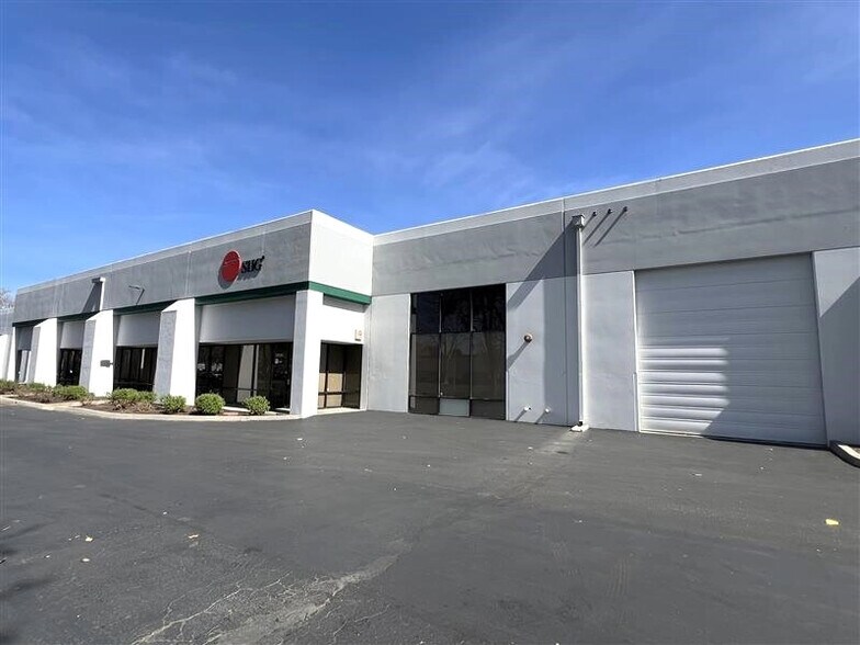 More Photos Of 31012-31050 Huntwood Ave, Hayward Warehouse For Lease