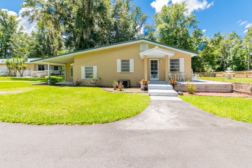 More Photos Of 15458 Snow Memorial Hwy, Brooksville Assisted Living For Sale