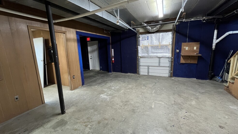 More Photos Of 4985-4991 Bethania Rd, Winston-Salem Office For Lease