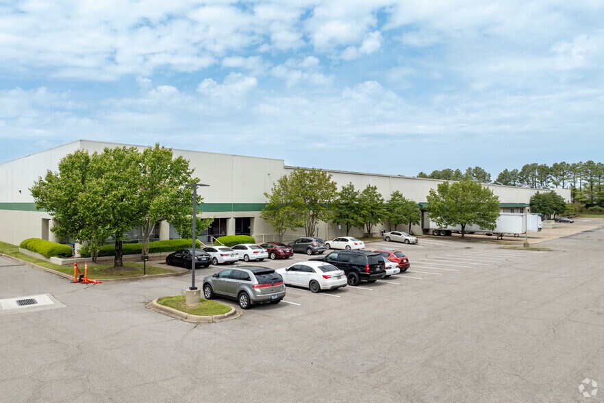 Primary Photo Of 4605 Hickory Hill Rd, Memphis Warehouse For Lease