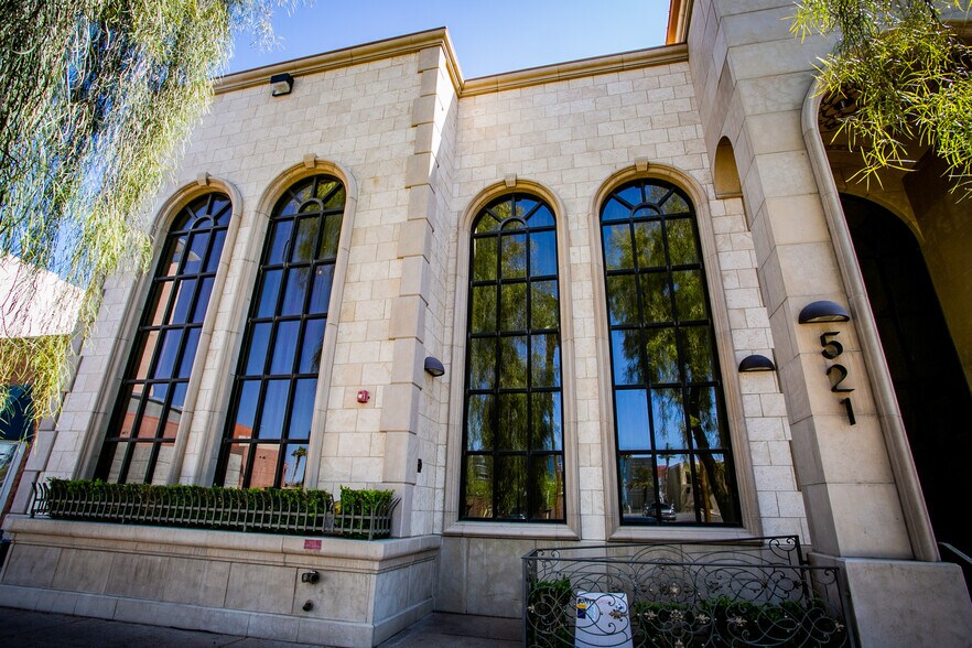 More Photos Of 521 S 3rd St, Las Vegas Office For Sale