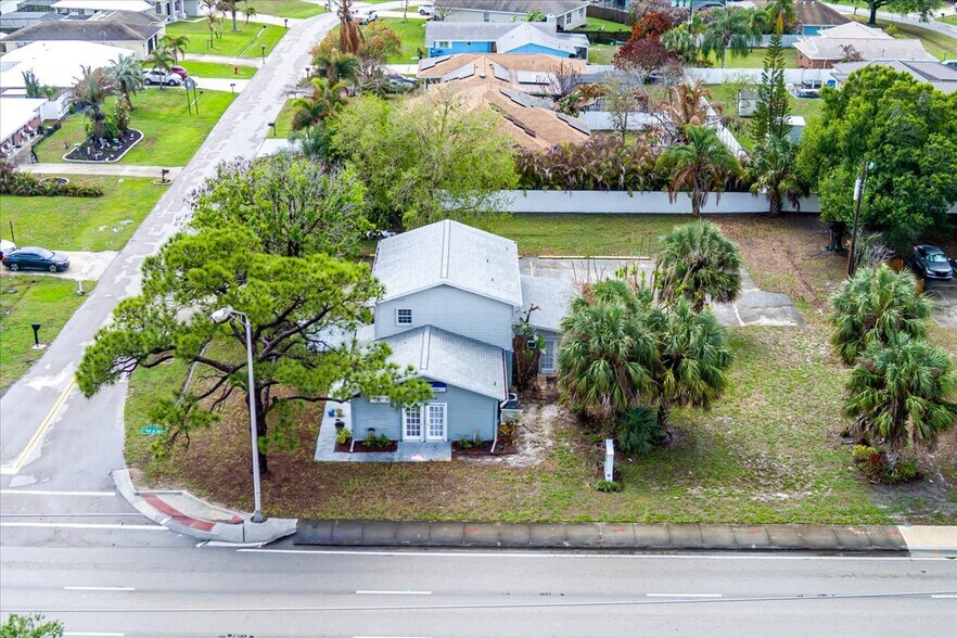 More Photos Of 1514 SE Port St Lucie Blvd, Port Saint Lucie Office For Sale