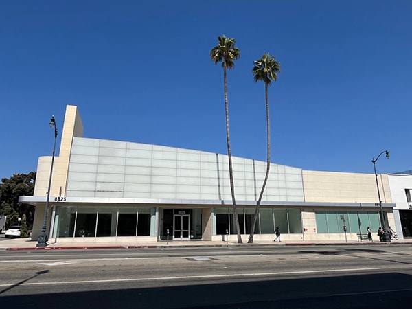 Primary Photo Of 8813-8825 Wilshire Blvd, Beverly Hills Auto Dealership For Lease