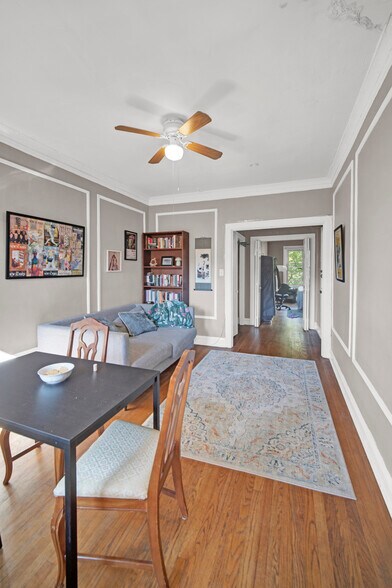 More Photos Of 1024 Noyes St, Evanston Apartments For Sale