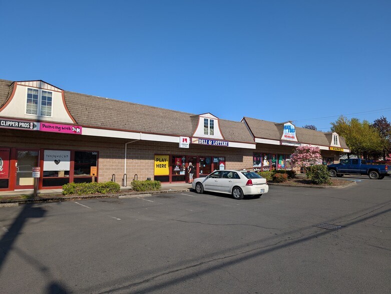 More Photos Of 1461-1493 SE Hogan Rd, Gresham General Retail For Lease