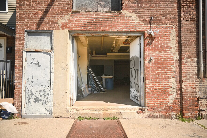 More Photos Of 115 Myrtle Ave, Passaic Warehouse For Lease