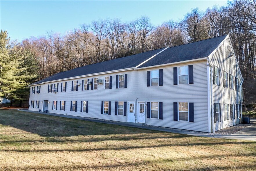 More Photos Of 219 Kent Rd, New Milford Office For Lease
