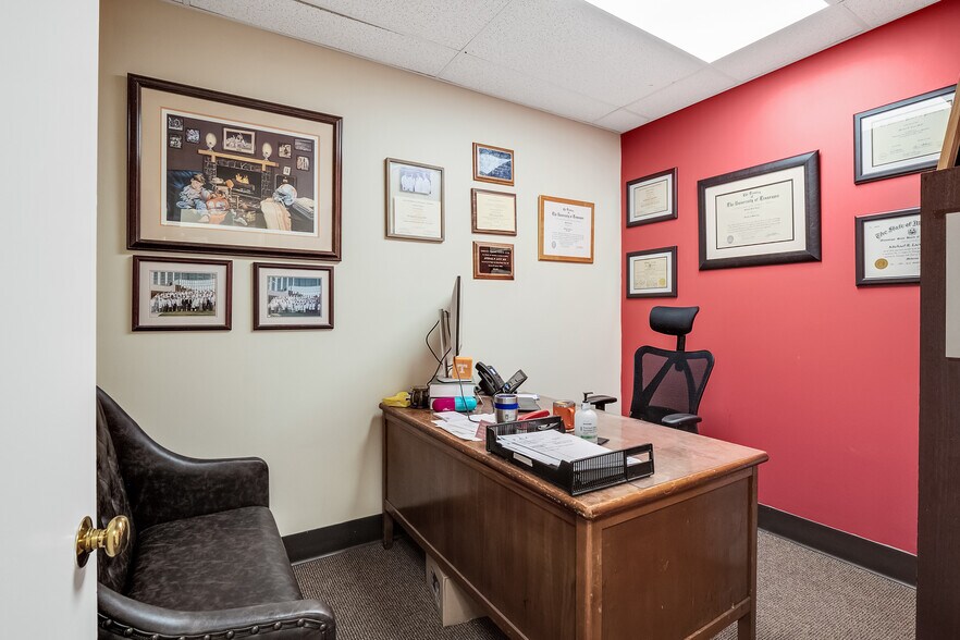 More Photos Of 7672-7680 Airways Blvd, Southaven Medical For Sale