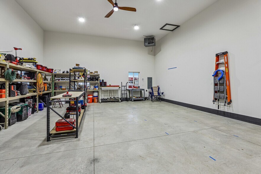More Photos Of 407 Wengel dr, Reedsburg Light Manufacturing For Sale
