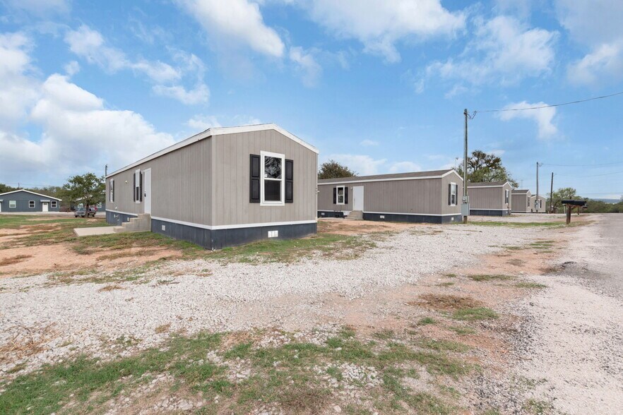 More Photos Of , Kingsland Specialty For Sale