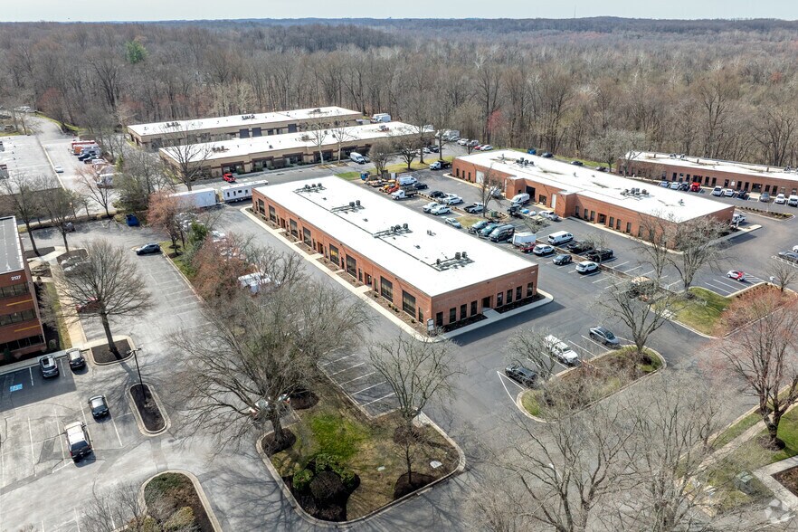 More Photos Of 2131 Espey Ct, Crofton Light Manufacturing For Lease