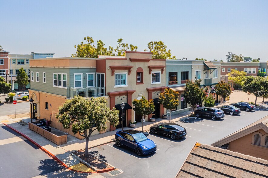 More Photos Of 30703-30719 Union City Blvd, Union City Storefront For Sale