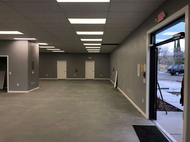 More Photos Of 2075 Baldwin Ave, Oroville Flex For Sale